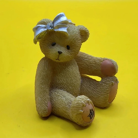 1998 Enesco Avon Exclusive Birthstone Bear Figurine - April Diamond 1.5x1.5 Inch - Picture 1 of 6